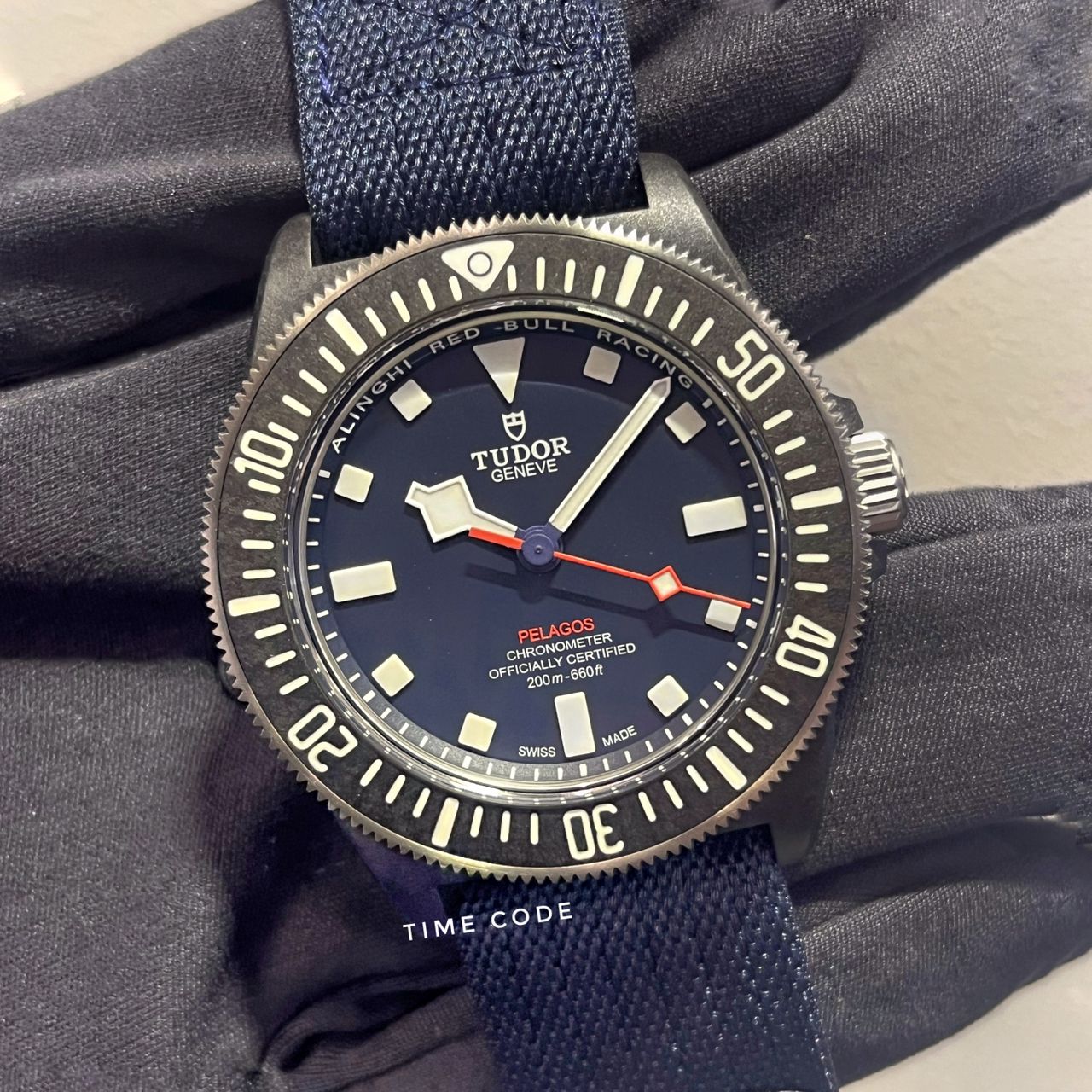 TUDOR PELAGOS FXD 42MM BLACK CARBON BLUE FABRIC STRAP -M25707KN-0001