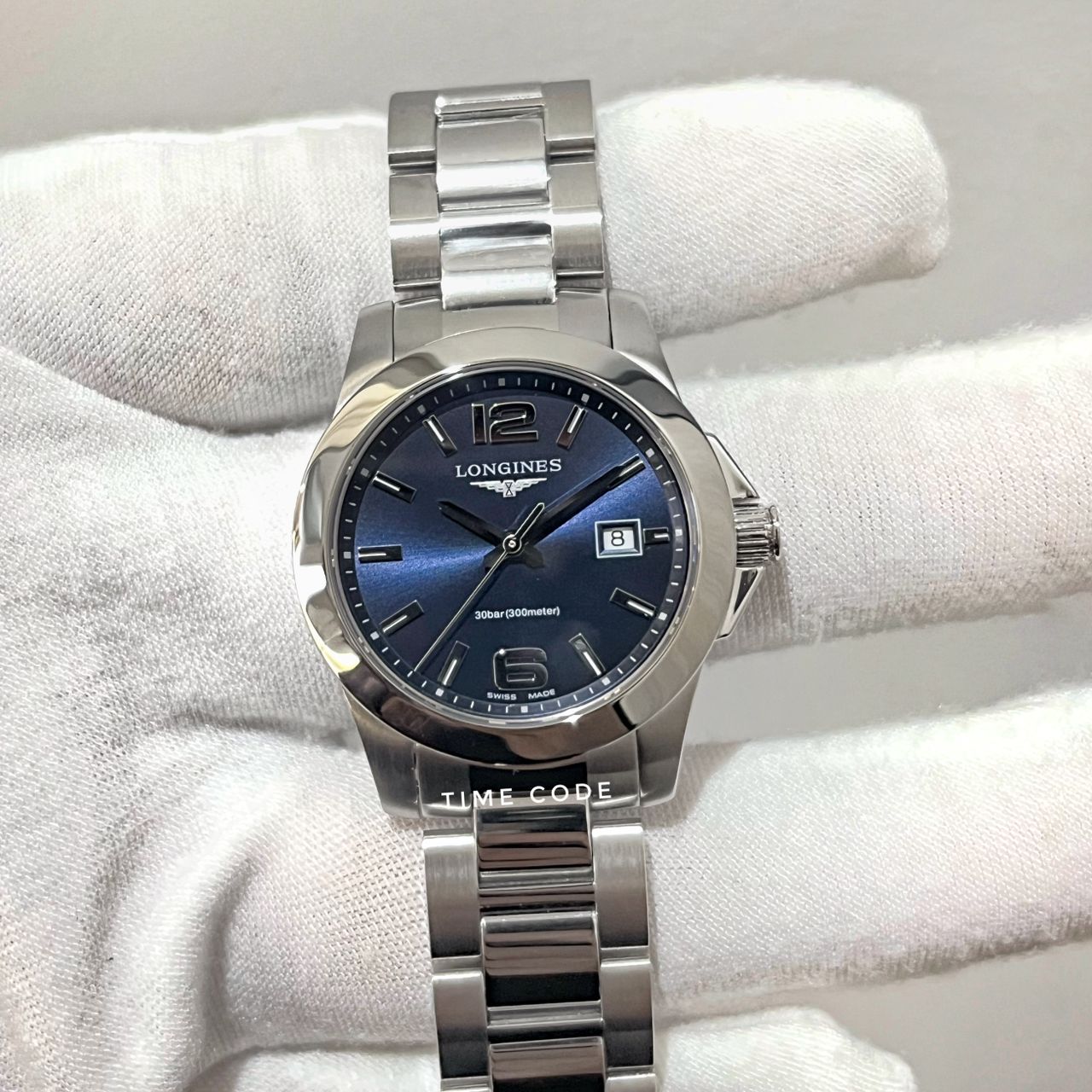 LONGINES CONQUEST 29.5MM BLUE DIAL QUARTZ LADIES WATCH -L3.376.4.96.6