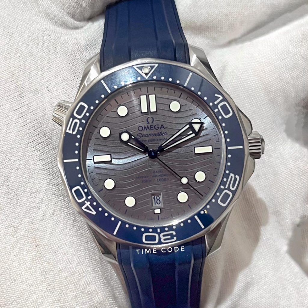 OMEGA SEAMASTER DIVER 300M 42MM GREY DIAL -021032422006001