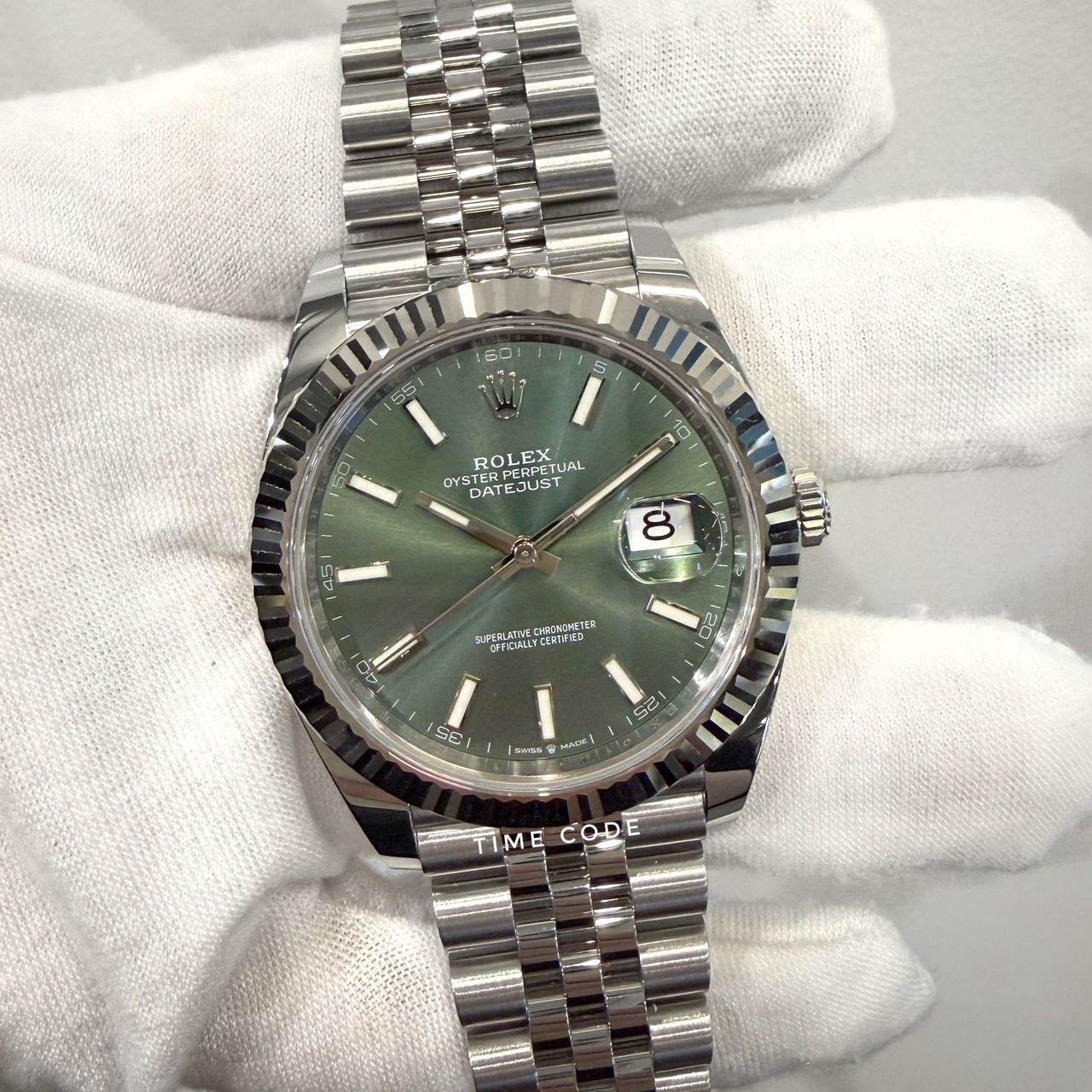 ROLEX DATEJUST 41MM MINT GREEN DIAL JUBILEE BRACELET -126334