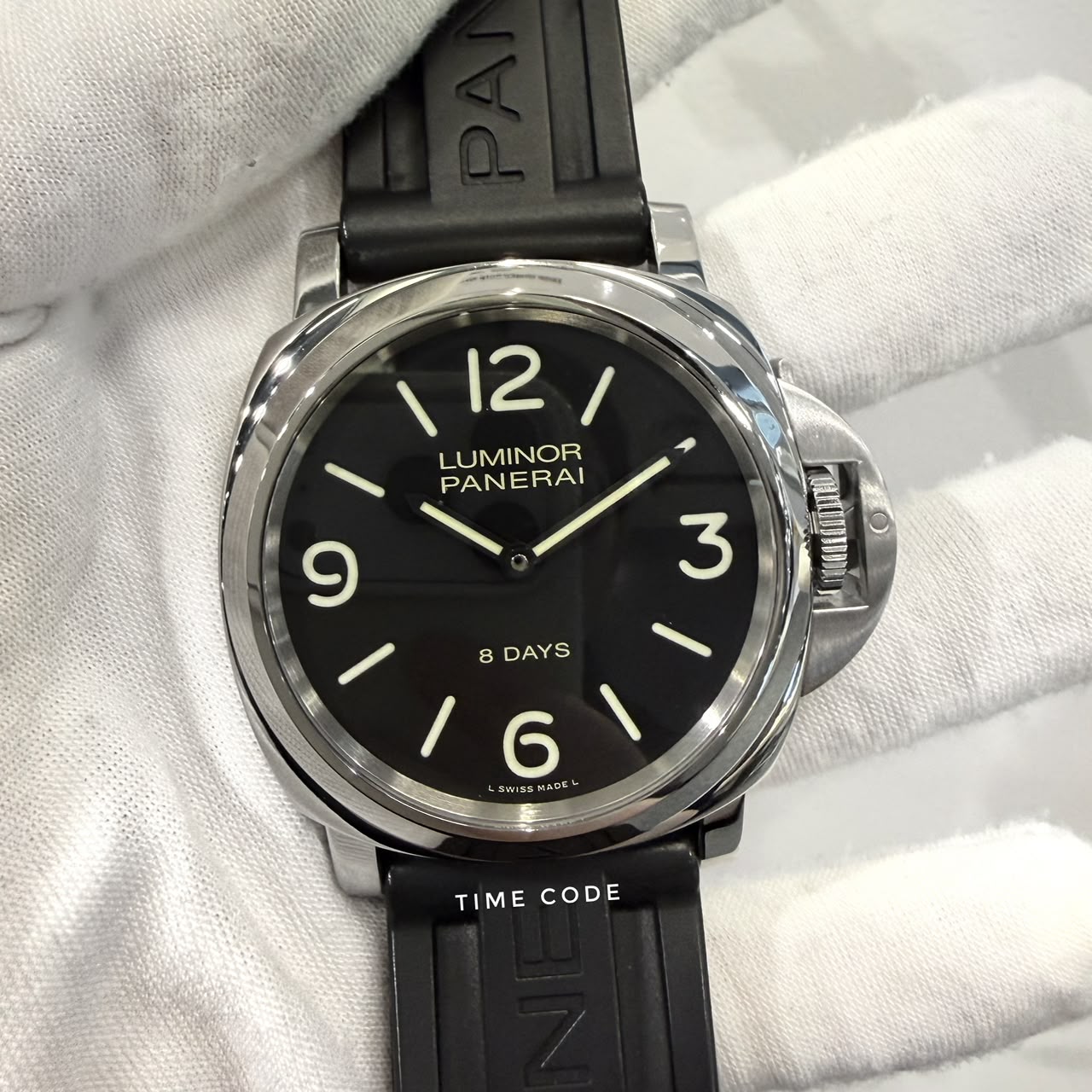 PANERAI LUMINOR BASE 8 DAYS 44MM -PAM00560