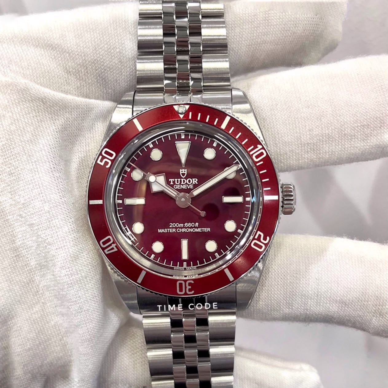 TUDOR BLACK BAY 58 39MM RED BURGUNDY DIAL -7939A1A0RU-0001