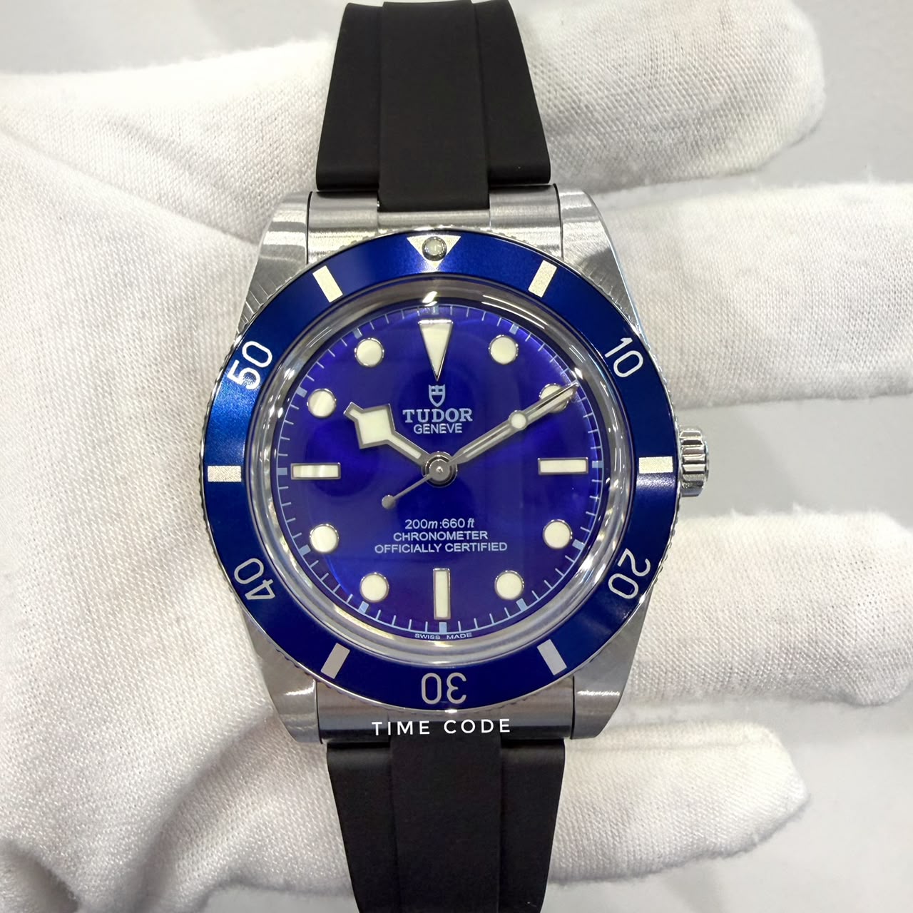 TUDOR BLACK BAY 54 37MM BLUE -M79000N-0002